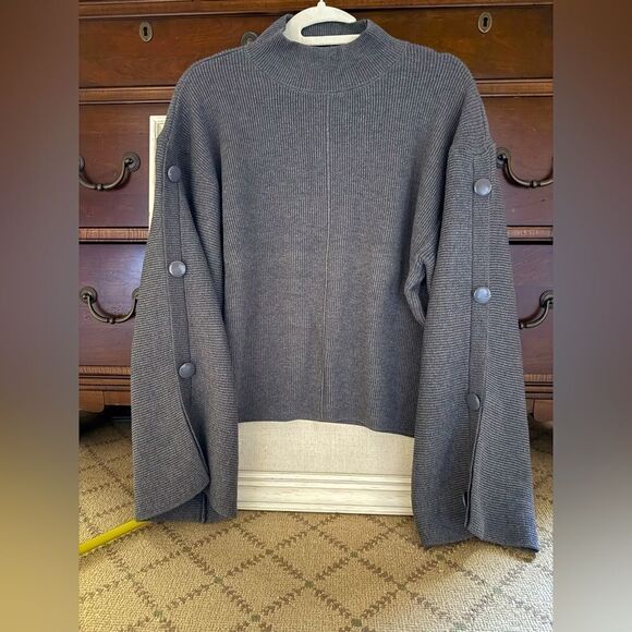 MNG gray ribbed knit mock neck flowy boho wide sleeved sweater L NWOT - Picture 1 of 11
